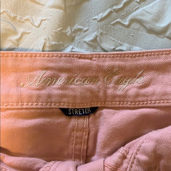 American eagle Light pink jean shorts - Picture 2 of 4